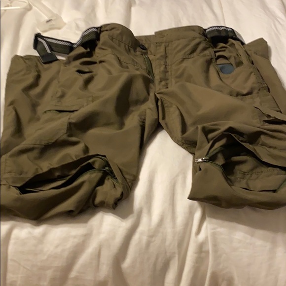 Boys pants convert to shorts - Picture 6 of 7